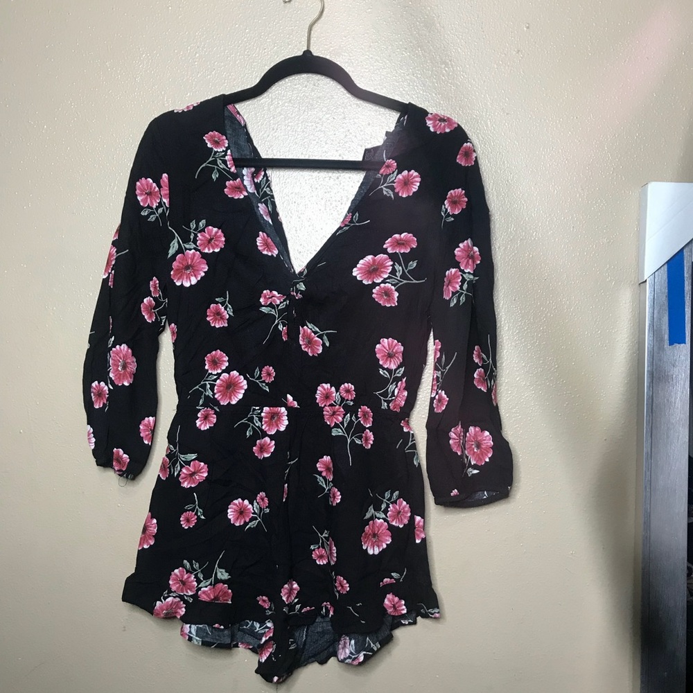 FOREVER 21 Romper